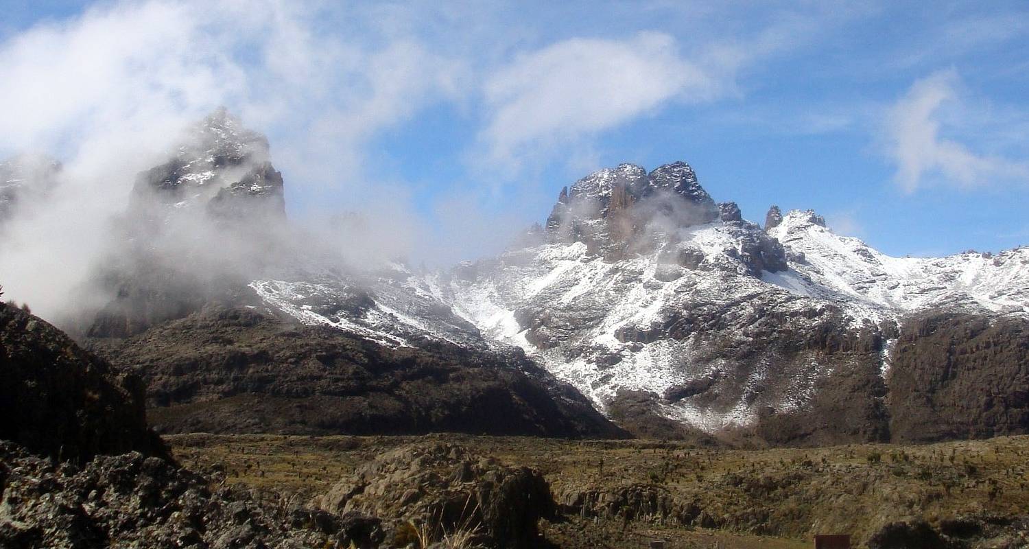 6 Days Mt Kenya Climbing: Sirimon – Naro Moru with Peak Circuit Route